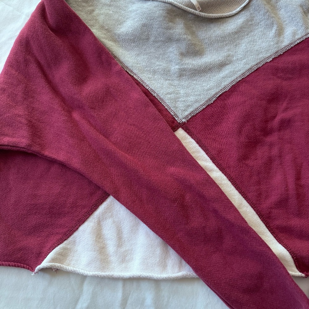 Free People Montauk Colorblock Pullover XS Berry Ivory Raw Hem Sweatshirt NWOT - Picture 7 of 15